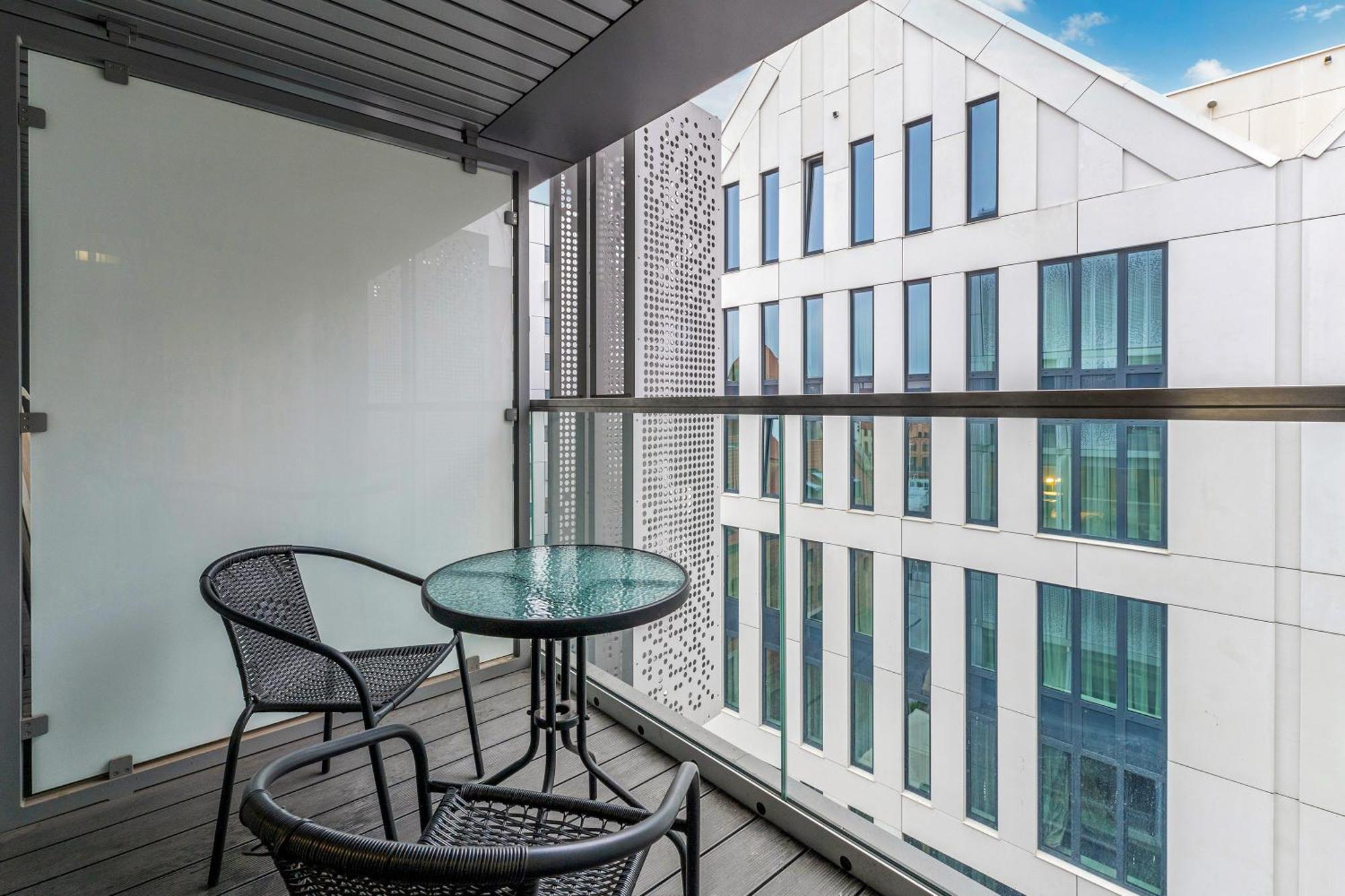 Granaria Deluxe & Riverside By Downtown Apartments Gdansk Exterior photo